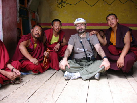 Monjes en Kandze Gompa