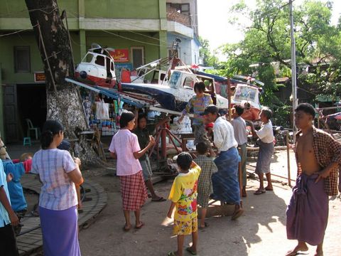 A las cuevas de Hpo Win en Monywa